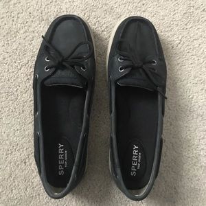 Sperry boat shoes